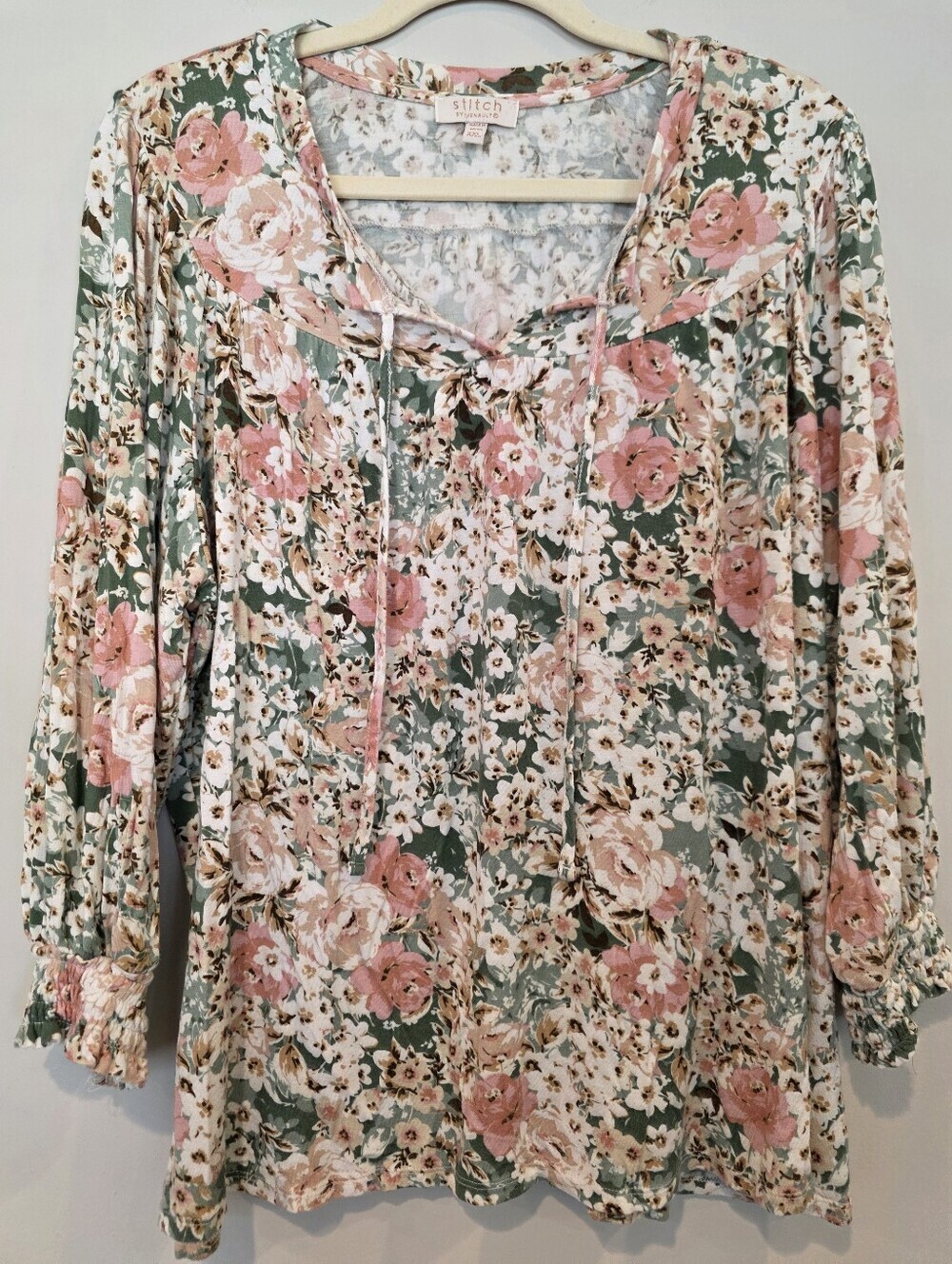 Stitch by Chenault Size XXL Floral Boho Top Rayon Lightweight Comfortable - Picture 2 of 9